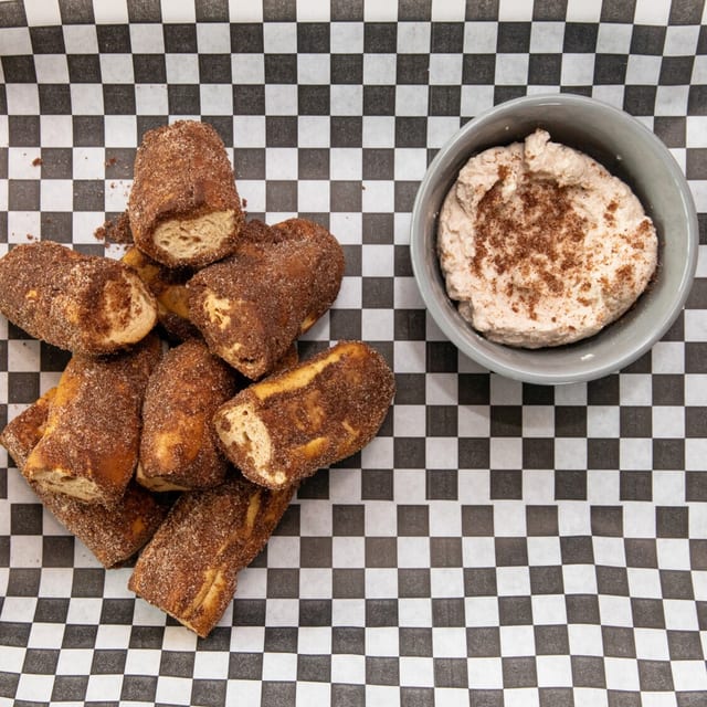 Cinnamon Sticks.